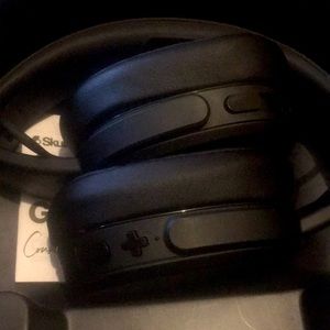 Sony bass crusher wireless headphones